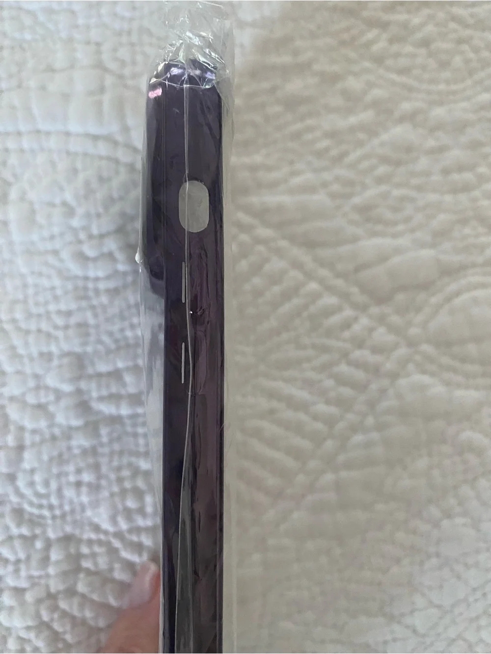 iPhone Phone Case Magnetic 14 Pro Max Purple NIP